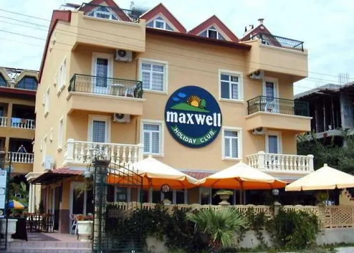 Lägenhetshotell Maxwell Club 3*