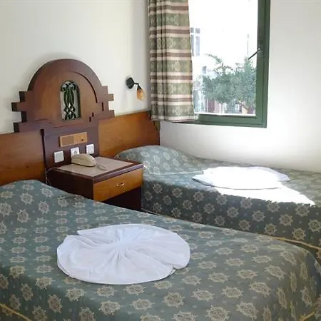 Hotel apartamentowy Maxwell Club 3*